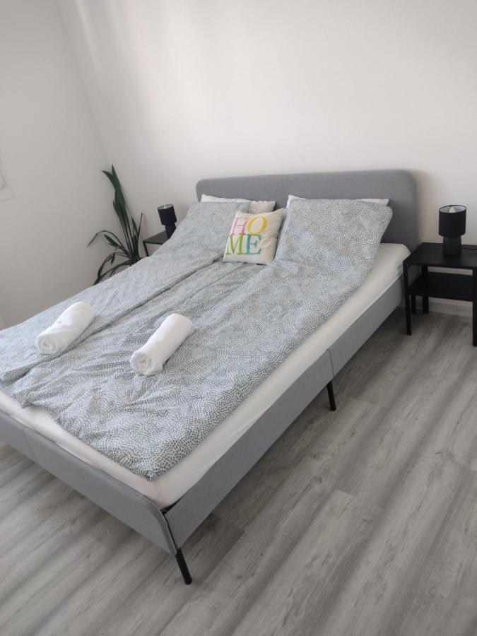 Appartement Kilato Apartman à Tapolca Extérieur photo
